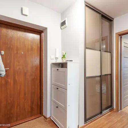 Superapart Woloska 40